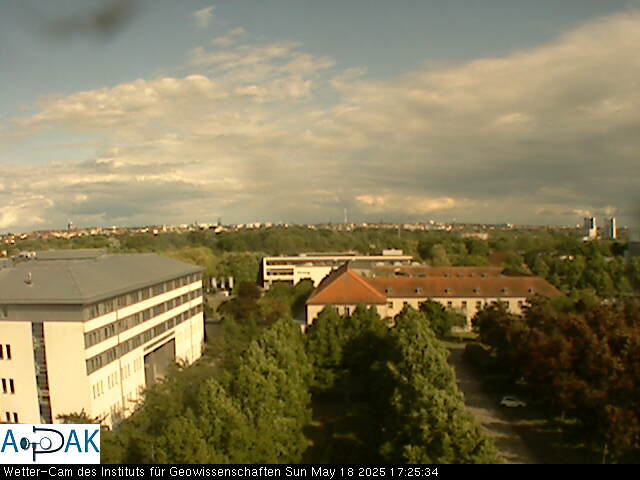 https://wdaten.geo.uni-halle.de/bitmaps/image25-05-18_17-25-34-65.jpg  25-05-18 17:25:34 
