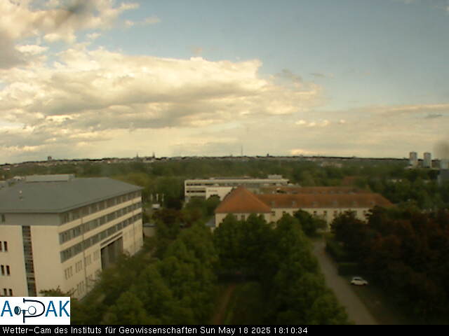 https://wdaten.geo.uni-halle.de/bitmaps/image25-05-18_18-10-34-66.jpg  25-05-18 18:10:34 