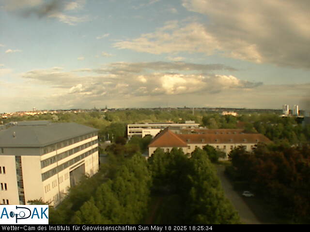 https://wdaten.geo.uni-halle.de/bitmaps/image25-05-18_18-25-34-67.jpg  25-05-18 18:25:34 