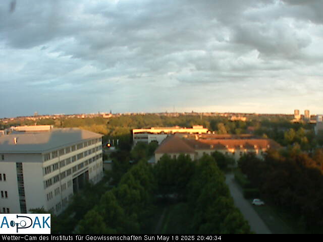 https://wdaten.geo.uni-halle.de/bitmaps/image25-05-18_20-40-34-73.jpg  25-05-18 20:40:34 