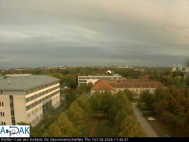 https://wdaten.geo.uni-halle.de/bitmaps/image26-10-08_17-42-37-85.jpg  26-10-08 17:42:37 