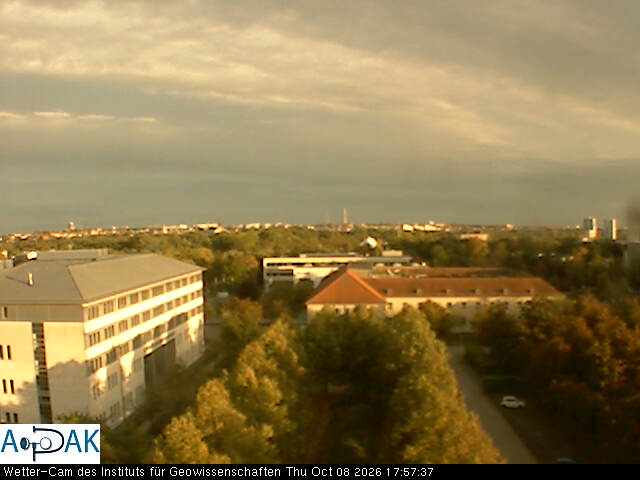 https://wdaten.geo.uni-halle.de/bitmaps/image26-10-08_17-57-37-85.jpg  26-10-08 17:57:37 
