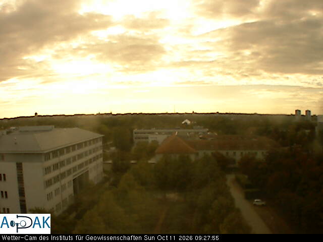 https://wdaten.geo.uni-halle.de/bitmaps/image26-10-11_09-27-55-81.jpg  26-10-11 09:27:55 